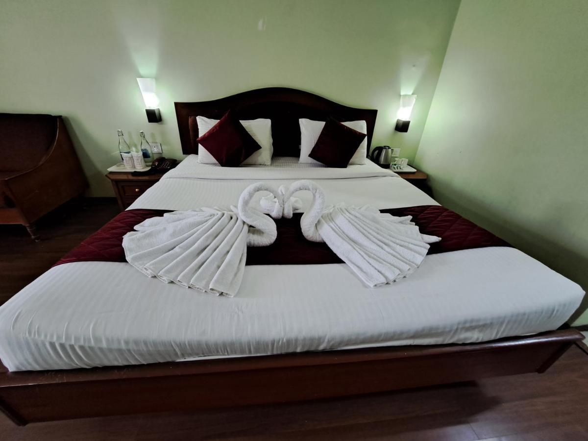 Hotel Preethi Classic Towers Утакаманд Экстерьер фото