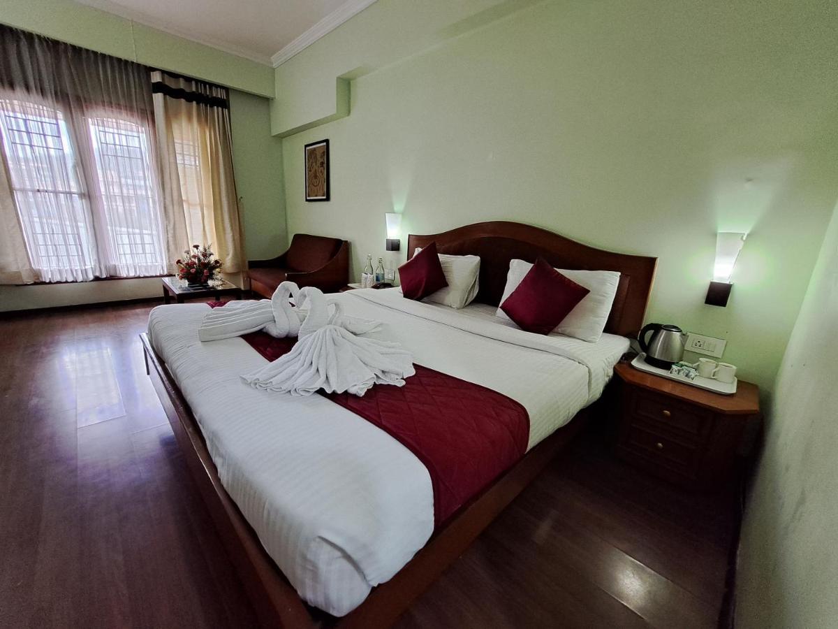 Hotel Preethi Classic Towers Утакаманд Экстерьер фото