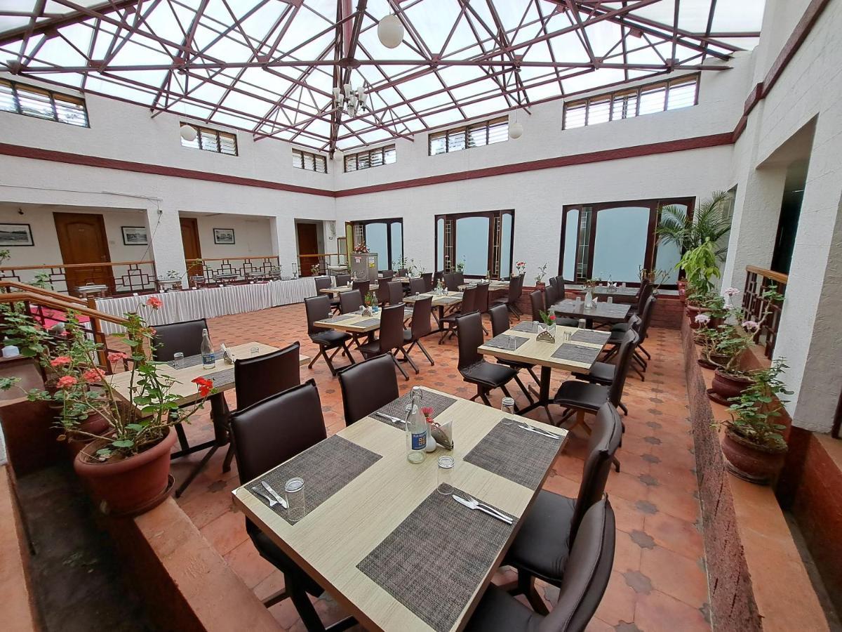 Hotel Preethi Classic Towers Утакаманд Экстерьер фото
